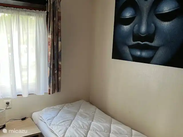 Slaapkamer 2 met 2x 1-persoonsbedden